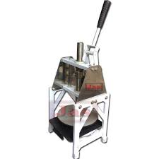 Manual Chapati Puri Thepla Tortilla Roti Maker Capacity 200 To 400 Kg Hr Kg Day Price Range 8000 00 15000 00 Inr Unit Id C7020533