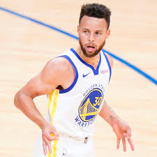Steph curry's daughter riley steals the show. Bhxw7q53afkqfm
