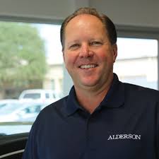 Ask these 6 critical questions to choose the best DMS for your dealership