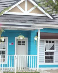 Kombinasi warna biru muda untuk cat rumah sekitar rumah sumber : Kombinasi Atap Rumah Warna Biru Cek Bahan Bangunan