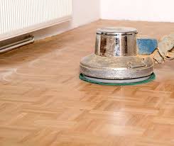 Poncer parquet à la main. Poncage De Parquet Poncer Soi Meme Ou Avec Une Entreprise
