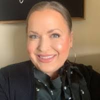 Terri Torres's Instagram, Twitter & Facebook