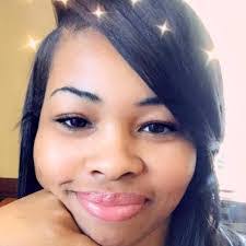 Marcie Petty's Instagram, Twitter & Facebook