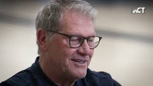 Frank Halloran's Instagram, Twitter & Facebook