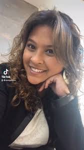 Quem aí tem orgulho da sua história? As vezes as dificuldades, o desânimo,  as decepções, até a pandemia tem deixado todos muito sensíveis, mas Deus é  seu amor nos fazem superar com fé. Calma, vai ...