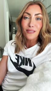 Jessica Coss's Instagram, Twitter & Facebook