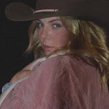 Your words” by me. Wrote this one tonight. Should I finish it? . . . #sing  #song #original #singer #singersongwriter #songs #newmusic #newsong #guitar  #musician #songlyrics