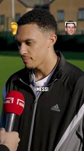 Trent Alexander Arnold Bowlegged