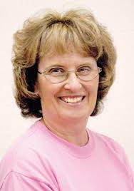 City race changes, seven seek three school board seats