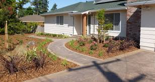 Go with a flattering front yard landscape design. Front Yard Landscaping City Of Turlock Building In Turlock Landscaping