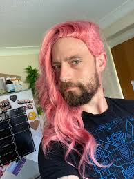 Styling hair like Triss's smooth buns?