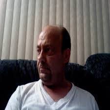 Glenn Ogle's Instagram, Twitter & Facebook