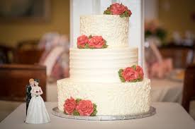 Maria And Francis S Wedding At The Majestic Hotel Enchanted Celebrations Wedding Wedding Cakes Nj Wedding Photographer