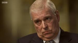 Sterke reaksjoner mot prins Andrew etter intervju