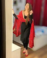 Maybe you would like to learn more about one of these? Black Suit With Contrast Dupatta Plain Black Salwar Suit With Heavy Dupatta Blac Kurti Designs Party Wear Indian Designer Outfits Fashion Design Clothes
