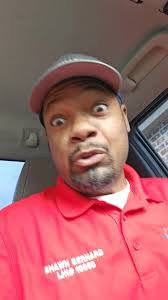 Shawn Bernard's Instagram, Twitter & Facebook