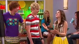 A comedy about the unique relationship between a young songwriter, ally dawson, and austin moon, the overnight internet sensation who gains sudden notoriety after performing one of ally's songs. Austin And Ally Season 1 Episode 12 English Soups Stars Video Dailymotion