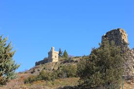The château de quéribus is one of the famous 'cathar castles' of southern france, situated in cucugnan in the aude department of the the château de quéribus was originally a possession of barcelona before it as transferred to aragon and then later to narbonne at the end of the 12th century. Visite Virtuelle De Rennes Le Chateau France Aude
