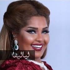 صورة هيا الشعيبي وابنتها ترتديان التوربان Cartoon Wallpaper Fashion Drop Earrings