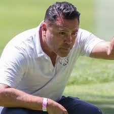 You are very keen to implement the plans you have in mind, to get things going and to create them. Oscar De La Hoya Comeback Should Boxing S Golden Boy Return Sports Illustrated