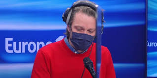 Si on spéculait au sujet de retrouver une épisode ou une saison entière, on sait désormais que ce sera une réunion au sens propre du termes. L Ultime Episode De Friends La Nouvelle Serie Policiere De Tf1 Et Le Retour A L Antenne De Christophe Dechavanne