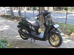 Anda berencana untuk melakukan modifikasi scoopy tapi masih bingung mau gaya yang seperti apa? Vespyy Vespa Scoopy Youtube