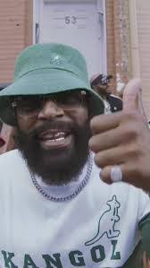 Elsworth Thompson's Instagram, Twitter & Facebook