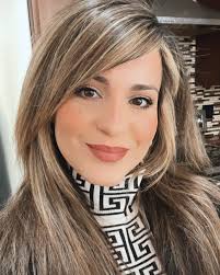 Why do I match the backsplash 🙄😜 #realtorlifestyle #hobbsnmrealtor