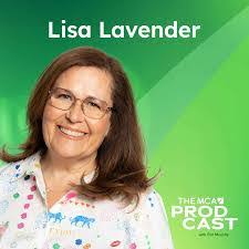 Lisa Lavender's Instagram, Twitter & Facebook