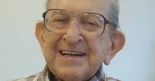 Fr. Robert A. Savage, SDB (1917-2014)