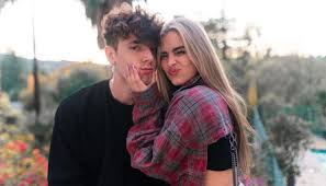 Los angeles is taking action against people who host house parties in the middle of the coronavirus pandemic. Arger Im Paradies Tiktok Star Bryce Hall Soll Addison Rae Celeb Secrets Betrogen Haben Nach Welt