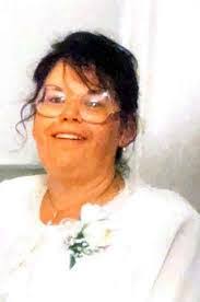 Donna Looney's Instagram, Twitter & Facebook