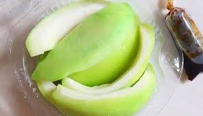 Dengan memakai cookpad, kamu menyetujui kebijakan cookie dan ketentuan pemakaian. Manisan Jambu Khas Medan Oleh Oleh Khas Medan Yang Memikat