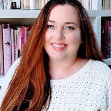 Melanie Jacobson's Instagram, Twitter & Facebook