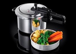 Dengan pressure cooker ini, sekejap sahaja sudah empuk tulang yang kita rebus. Tata Cara Menggunakan Pressure Cooker Yang Baik Dan Benar Selka Id