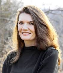 Erma Walls's Instagram, Twitter & Facebook