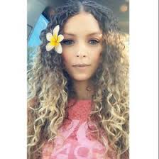 Angela Biosca's Instagram, Twitter & Facebook