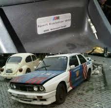 Indonesia Once Used Bmw E30 M3 As Their Police Car 9gag