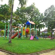 Kenny hill 93350 kuching, sarawak malásia. Taman Permainan Kenny Height Garden In Kuching