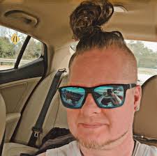 Billboards with slogans like “We buy crack houses" have popped up across  Cleveland, sparking backlash from neighbors and city leaders who say the  ads are offensive and disrespectful. READ: bit.ly/466MAuY