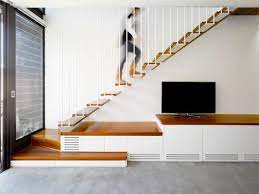 Upside Down And Backward Unusual Home With Airy Features House Front Unusual Home House