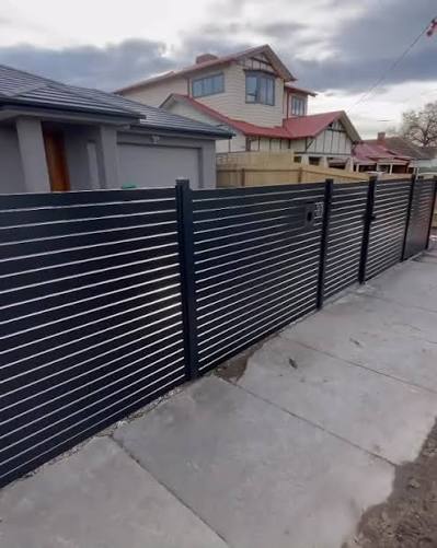 Dubai Hills Custom Fencing
