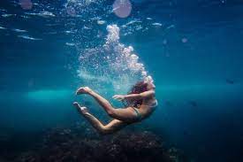 Di golongan, maka jelas kelihatan bahawa 'di' atau 'pada' tidak sesuai dipadankan di situ. Ingin Bisa Tahan Nafas Lebih Lama Dalam Air