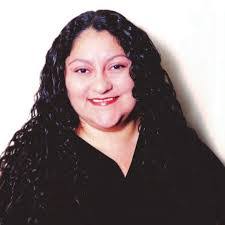 Eva Pinedo's Instagram, Twitter & Facebook