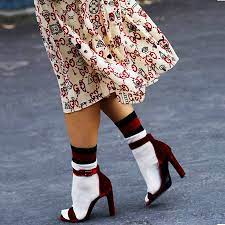 Sunteți în căutarea unei planșe de colorat cu vara? Cea Mai Buna Calitate Ultima Reducere De Unde SÄƒ Cumperi Se Poarta Ciorapi La Sandale 101openstories Org