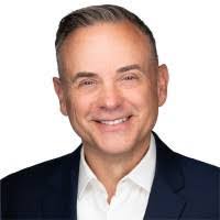 Alexander Romanowski's Instagram, Twitter & Facebook