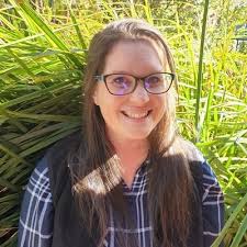 Elle Fox (@EllesOrchids)