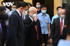 Tổng bí thư nguyễn phú trọng bỏ phiếu. Tá»•ng Bi ThÆ° Nguyá»…n Phu Trá»ng Bá» Phiáº¿u Táº¡i Quáº­n Hai Ba TrÆ°ng T P Ha Ná»™i