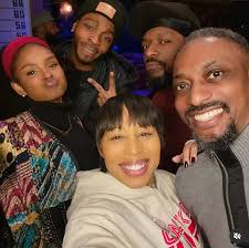 Sat 2/8 We at The Wit wit it! @comedyjunkiespro presents Late Nite Stand-Up  at The Wit…9pm! I'm hosting, so pull up