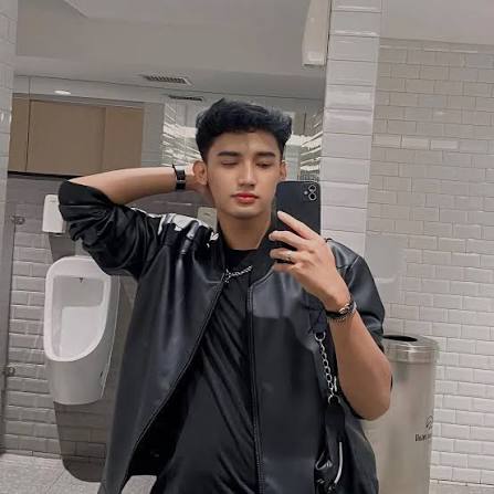 Foto Profil Ade Saputra